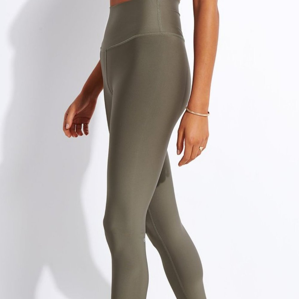 Alo-Yoga-HIGH-WAIST-AIRLIFT-LEGGING-W5561R-OLIVE-BRANCH Full Length